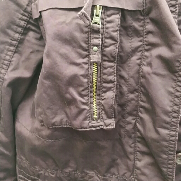 Plum Purple Lightweight Jacket Size Medium - Picture 3 of 8